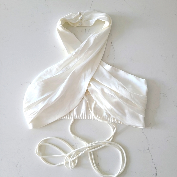 Satin halter top - Picture 4 of 9